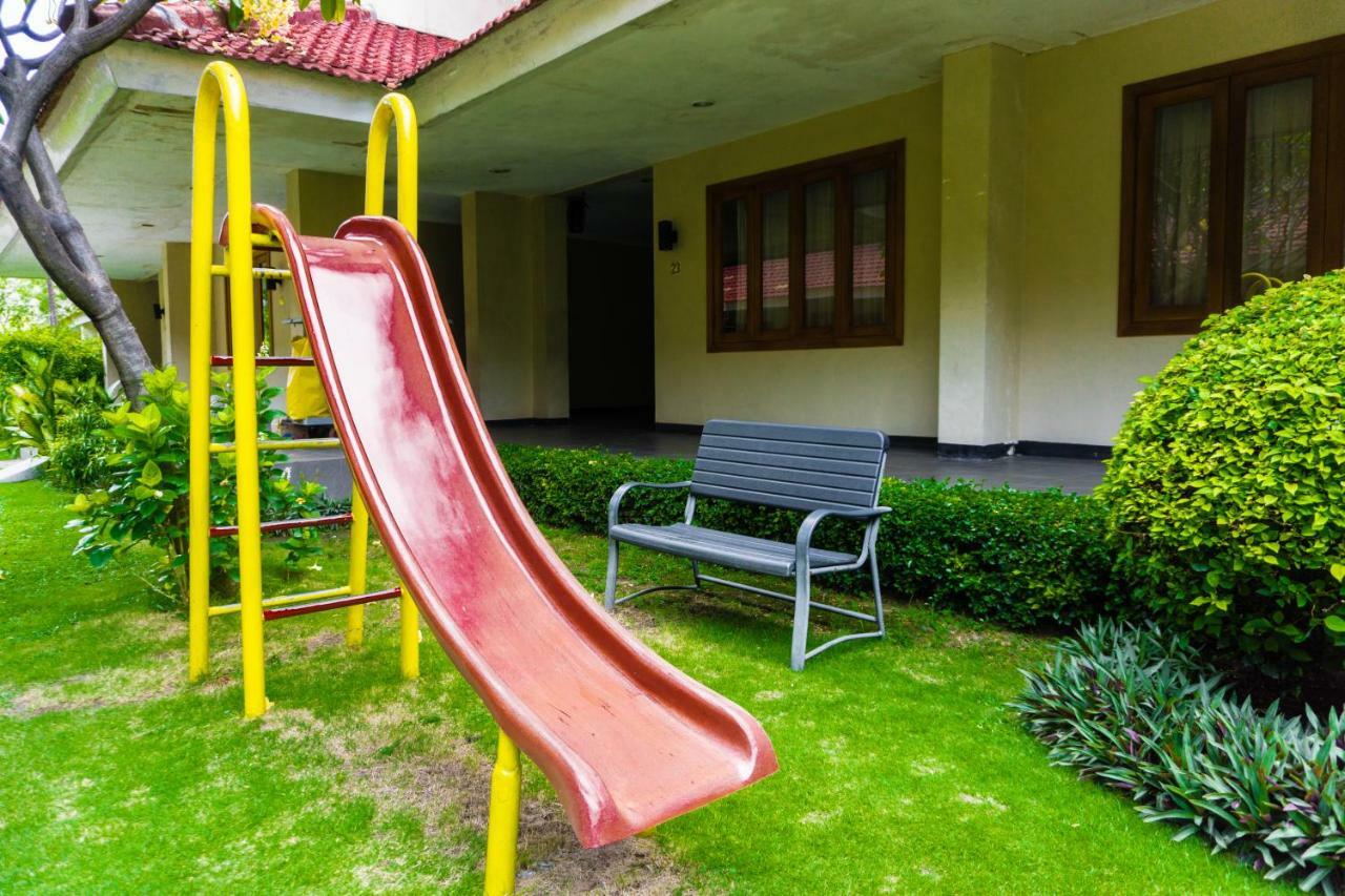 Villa Country Residence Surabaya Dış mekan fotoğraf